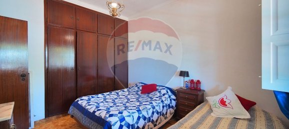 4 bedrooms House in Azambuja, Portugal No. 33021 13