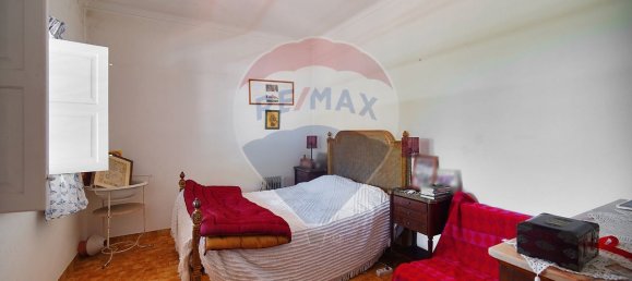 4 bedrooms House in Azambuja, Portugal No. 33021 14