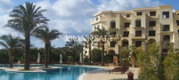 Квартира с 2 спальнями в Сан-Лауренц, Мальта № 497 3