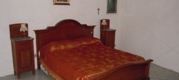 Casa de 8 habitaciónes en Oschiri, Italy No. 251999 7