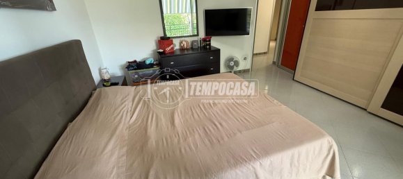 4 غرف نوم شقة في Giugliano in Campania, Italy رقم 328688 3