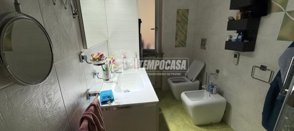 4 غرف نوم شقة في Giugliano in Campania, Italy رقم 328688 5