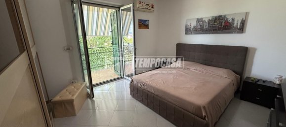 4 غرف نوم شقة في Giugliano in Campania, Italy رقم 328688 7