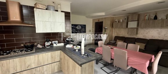 4 غرف نوم شقة في Giugliano in Campania, Italy رقم 328688 11