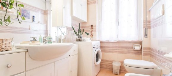 Apartamento de 3 habitaciónes en Cusano Milanino, Italy No. 156698 20