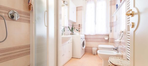 Apartamento de 3 habitaciónes en Cusano Milanino, Italy No. 156698 19