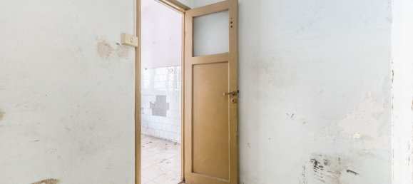 3 rooms Apartment in Latina, Italy No. 265156 13