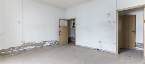 3 rooms Apartment in Latina, Italy No. 265156 12