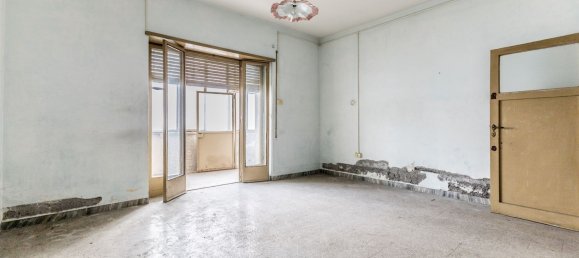 3 rooms Apartment in Latina, Italy No. 265156 10