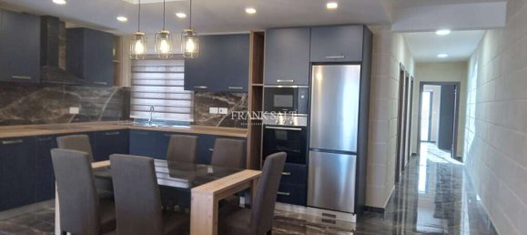 2 bedrooms Penthouse in Xaghra, Malta No. 5873 6