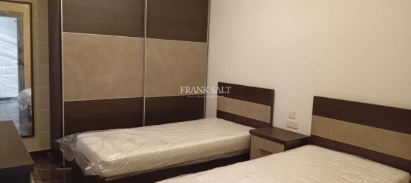 2 bedrooms Penthouse in Xaghra, Malta No. 5873 17