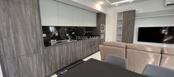 2 bedrooms Penthouse in Sliema, Malta No. 10276 7