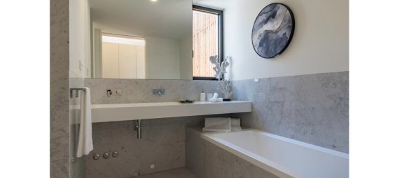 4 bedrooms Villa in Vila Nova de Gaia, Portugal No. 182831 9