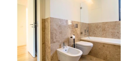 4 bedrooms Villa in Vila Nova de Gaia, Portugal No. 182831 10