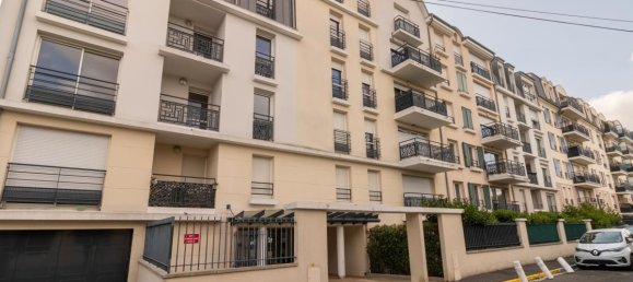 1 bedroom Apartment in Franconville, France No. 328783 8