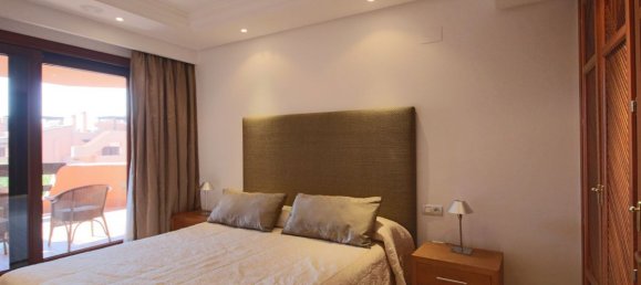 3 bedrooms Apartment in Estepona, Spain No. 2898 11