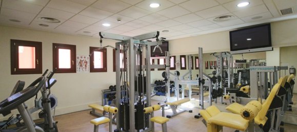 3 bedrooms Apartment in Estepona, Spain No. 2898 22