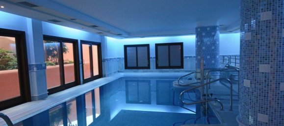 3 bedrooms Apartment in Estepona, Spain No. 2898 5