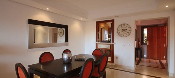 3 bedrooms Apartment in Estepona, Spain No. 2898 14