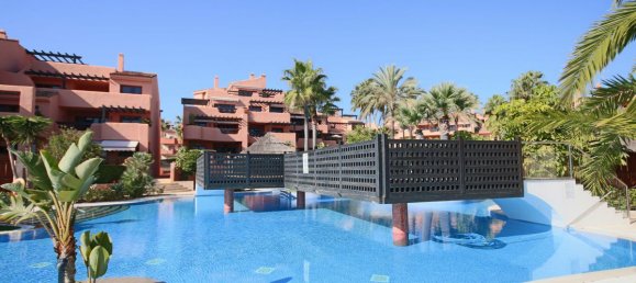 3 bedrooms Apartment in Estepona, Spain No. 2898 13