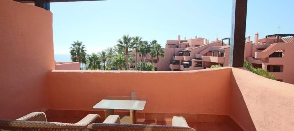 3 bedrooms Apartment in Estepona, Spain No. 2898 7