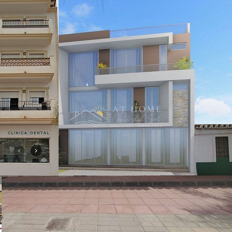 3 bedrooms Townhouse in Torrox Costa, Spain No. 225423