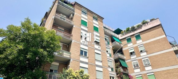 3 bedrooms Penthouse in Rome, Italy No. 371521 21