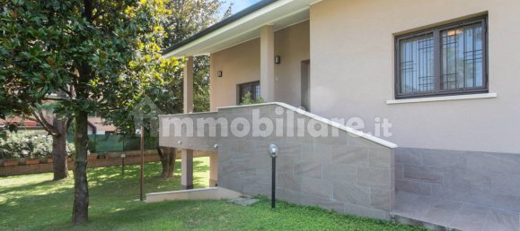 4 bedrooms Villa in Corsico, Italy No. 333064 24