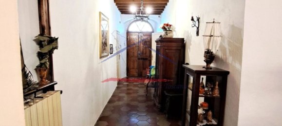 Casa de 12 divisões em Civitella in Val di Chiana, Italy N.º 144690 24