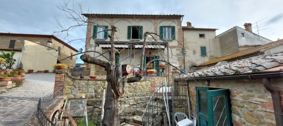 Casa de 12 divisões em Civitella in Val di Chiana, Italy N.º 144690 13