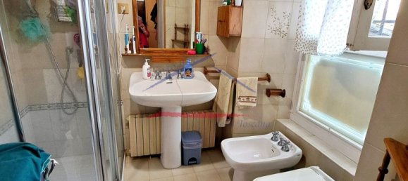 Casa de 12 divisões em Civitella in Val di Chiana, Italy N.º 144690 26