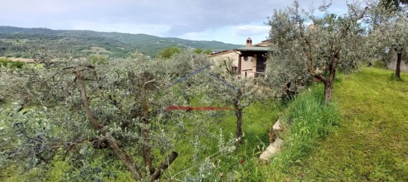 Casa de 12 divisões em Civitella in Val di Chiana, Italy N.º 144690 15