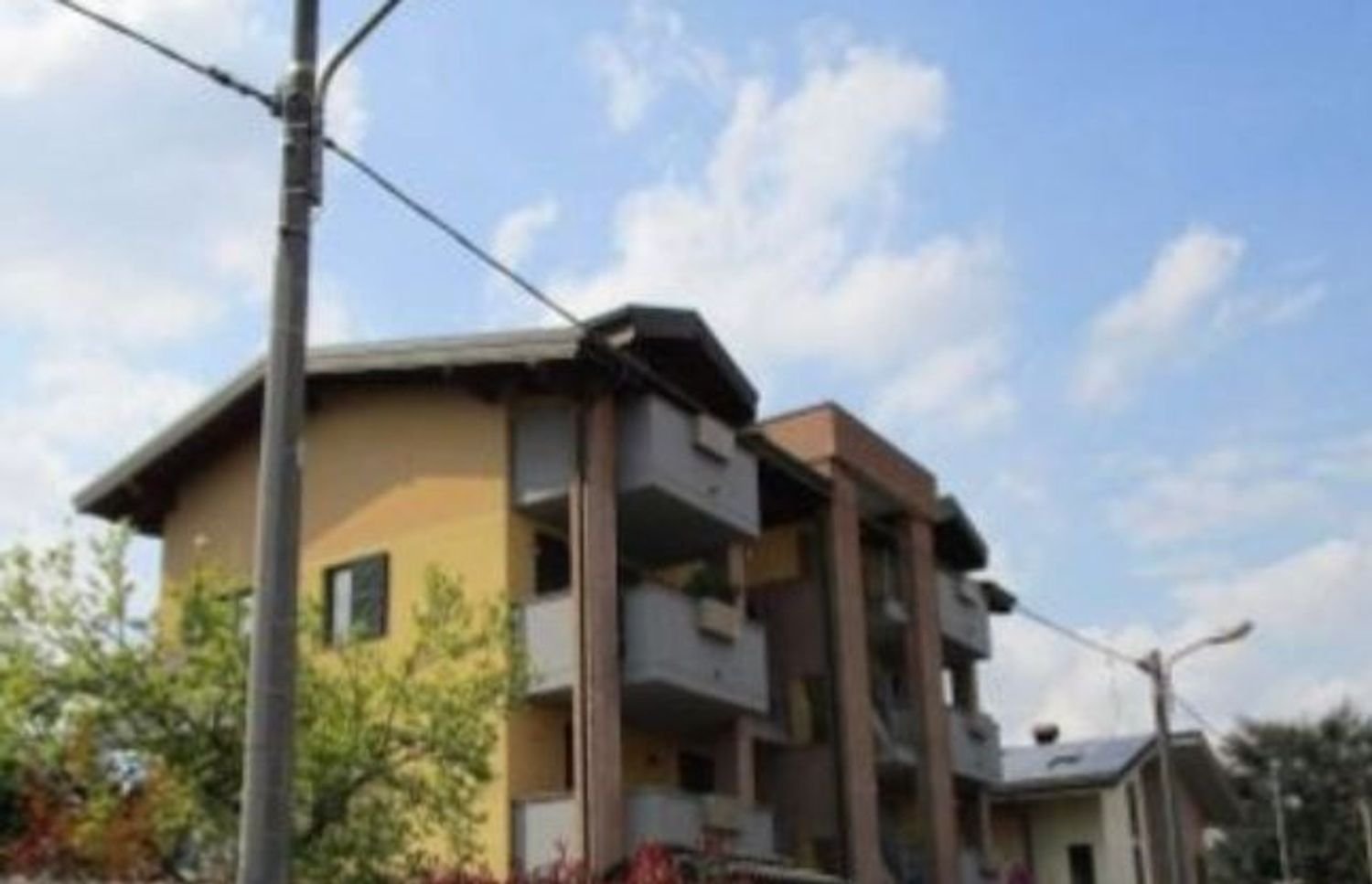 2 rooms Apartment in Muggiò, Italy No. 179117
