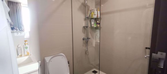 Apartamento com 1 quarto em condomínio em Ratchathewi, Thailand N.º 9740 6