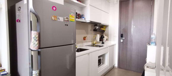 Apartamento com 1 quarto em condomínio em Ratchathewi, Thailand N.º 9740 3
