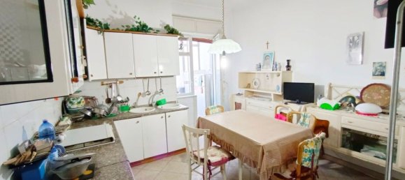 Apartamento de 4 habitaciónes en Catania, Italy No. 162474 13