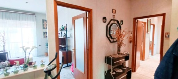 Apartamento de 4 habitaciónes en Catania, Italy No. 162474 7