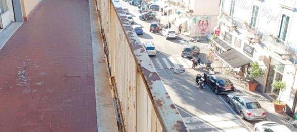 Apartamento de 4 habitaciónes en Catania, Italy No. 162474 9