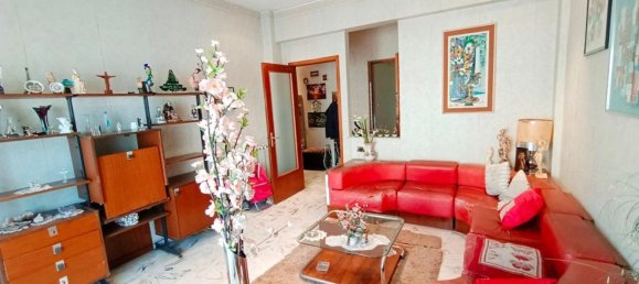 Apartamento de 4 habitaciónes en Catania, Italy No. 162474 2