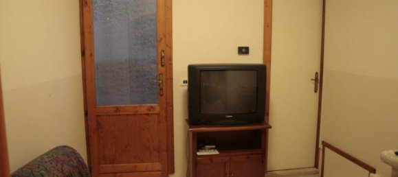 2 bedrooms House in Bagnoli Irpino, Italy No. 253521 7