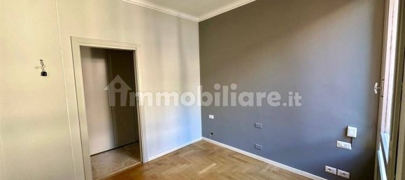 Квартира с 3 спальнями в Монца, Италия № 374028 16