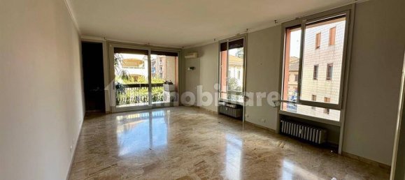 Квартира с 3 спальнями в Монца, Италия № 374028 27