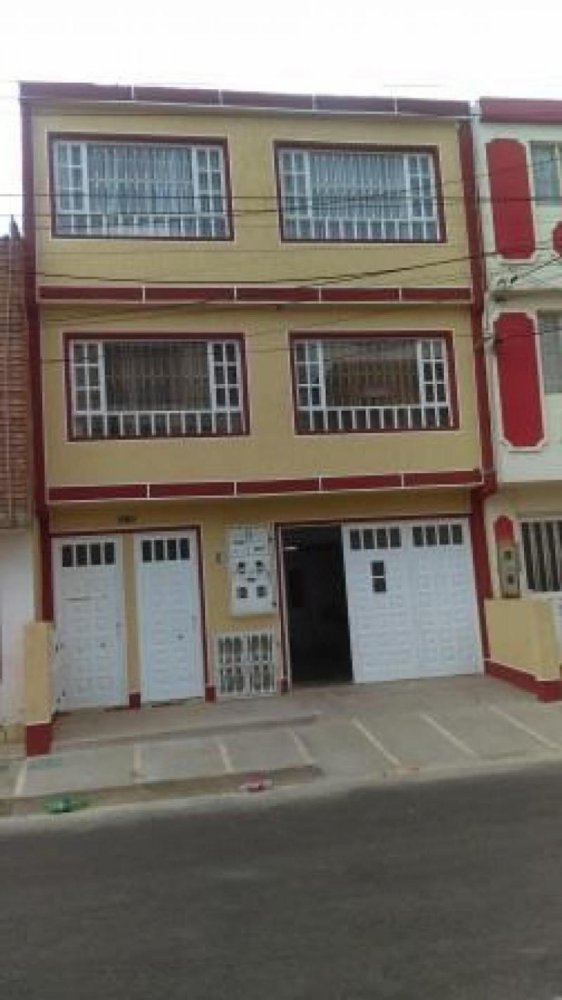 16 chambres Maison à Bogota, Colombia No. 13889