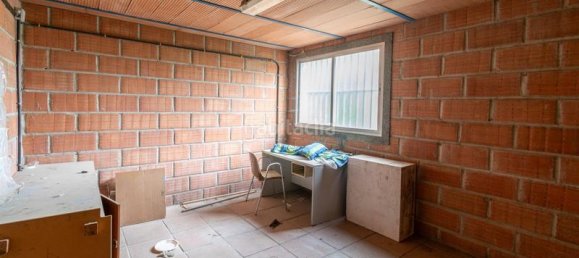 Коммерческая недвижимость 240м² в Хун, Испания № 181380 13