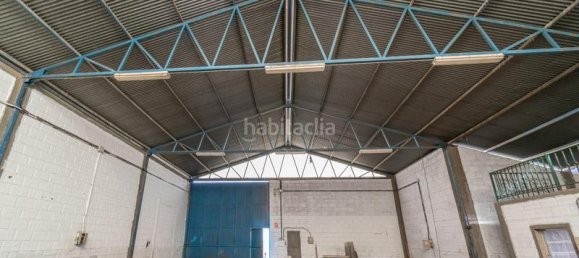 Коммерческая недвижимость 240м² в Хун, Испания № 181380 6