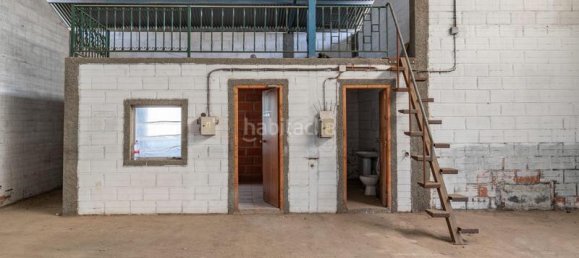 Коммерческая недвижимость 240м² в Хун, Испания № 181380 10