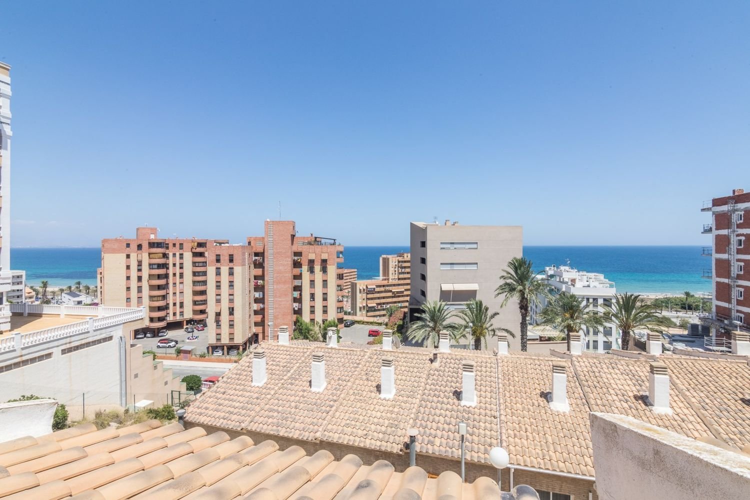 3 bedrooms House in Alicante, Spain No. 161008