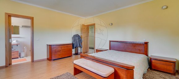 4 bedrooms House in Oliveira do Bairro, Portugal No. 43292 5