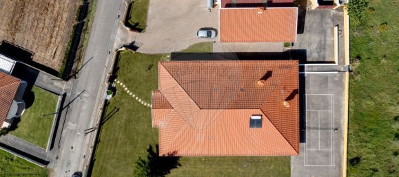 4 bedrooms House in Oliveira do Bairro, Portugal No. 43292 43