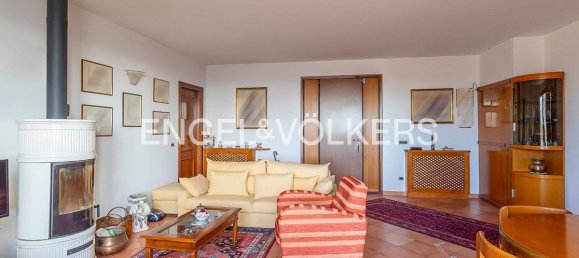 5 Schlafzimmer Villa in Sant'Angelo Romano, Italy, Nr. 126681 2